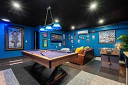 On the Creek,Waterfront,Heated Pool,Game Room, Clearwater Florida