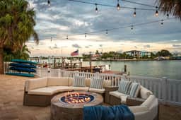 Indian Rocks Beach New Waterfront Heated Pool & Spa  Golf Cart E-Bikes Kayaks Game Room Fire Pit Walking Distance to the Beach - Image 3