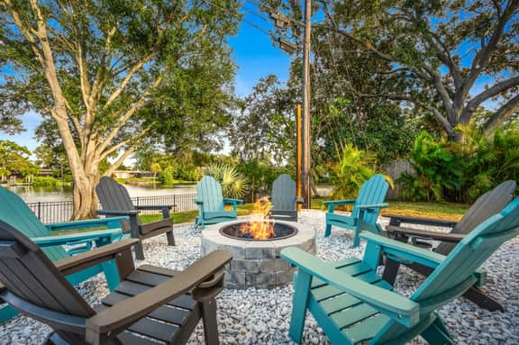 On the Creek,Waterfront,Heated Pool,Game Room, Clearwater Florida